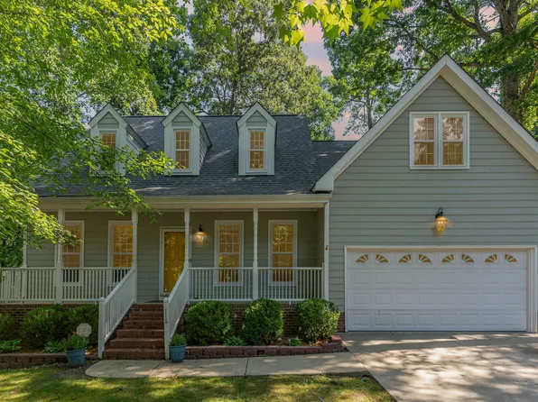 716 Beddingfield Dr, Knightdale, NC 27545