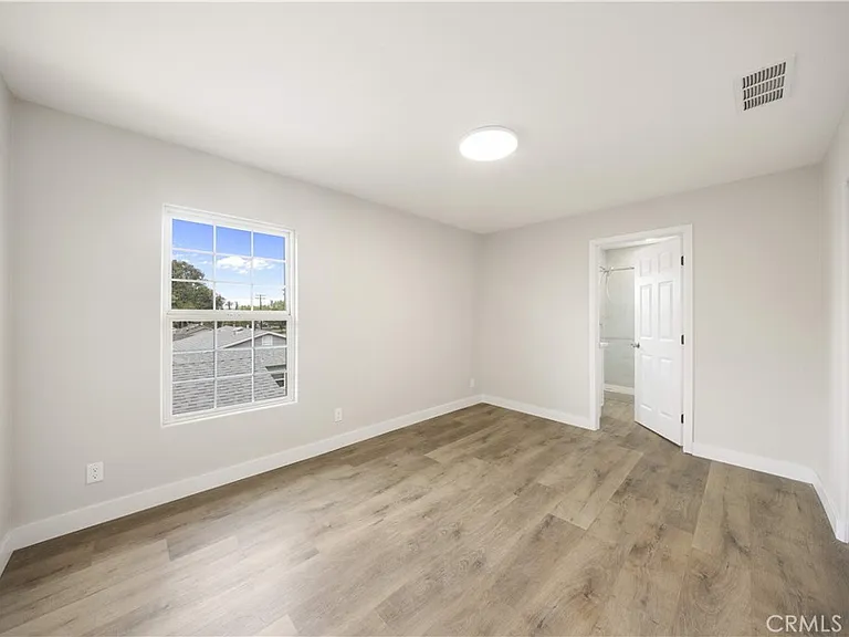 350 E Juanita Ave — Photo 22