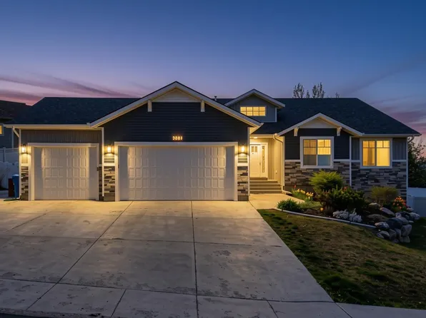 2381 Sienna Dr, Pocatello, ID 83201