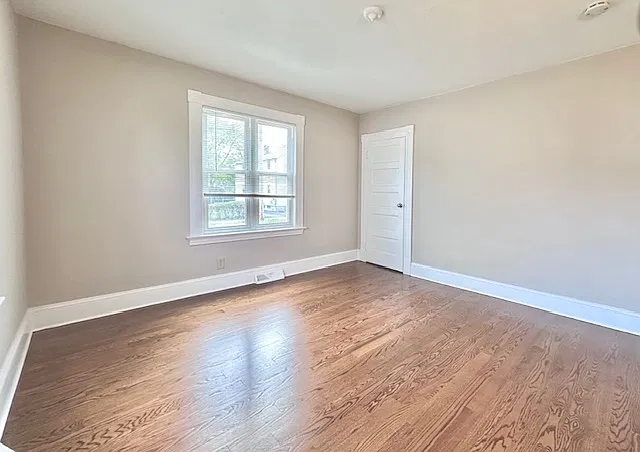 38 Spring St #40 — Photo 8