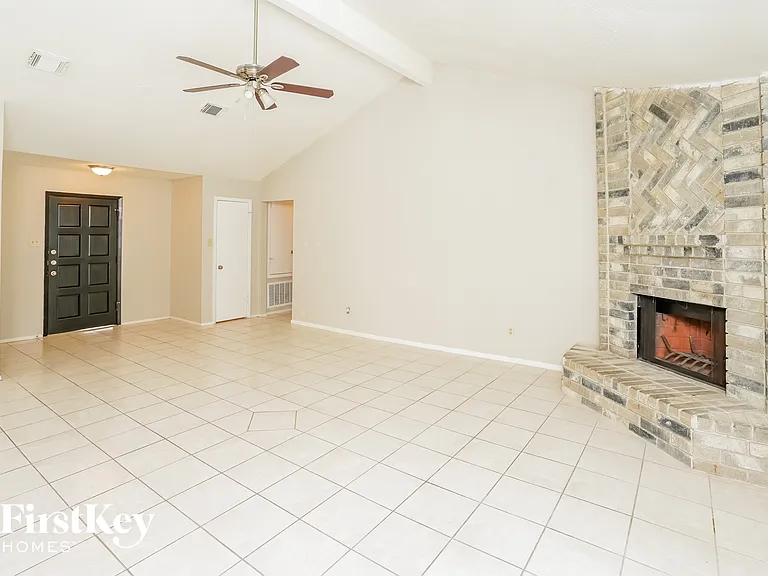 26511 Cypresswood Dr — Photo 3