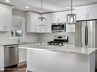 115 Castleton Dr, Toms River, NJ 08757