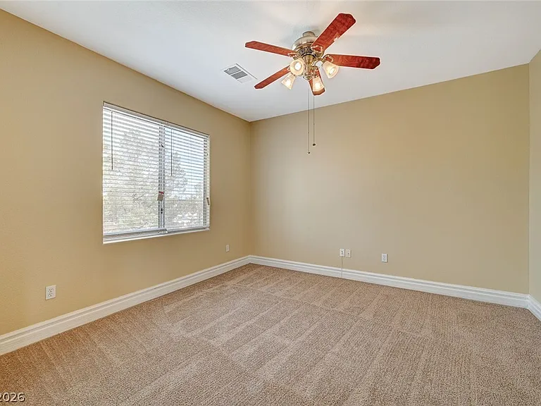 9462 Castillana Ct — Photo 26