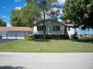 1515 Ben Franklin Rd, Rockford, IL 61108