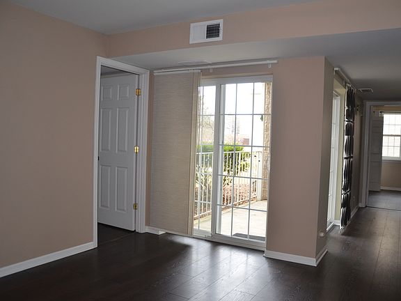 2nd image of 788 N Gary Ave Unit 103