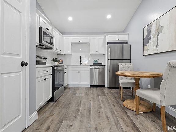 5th image of 133 Jubilee Hill Dr Unit J