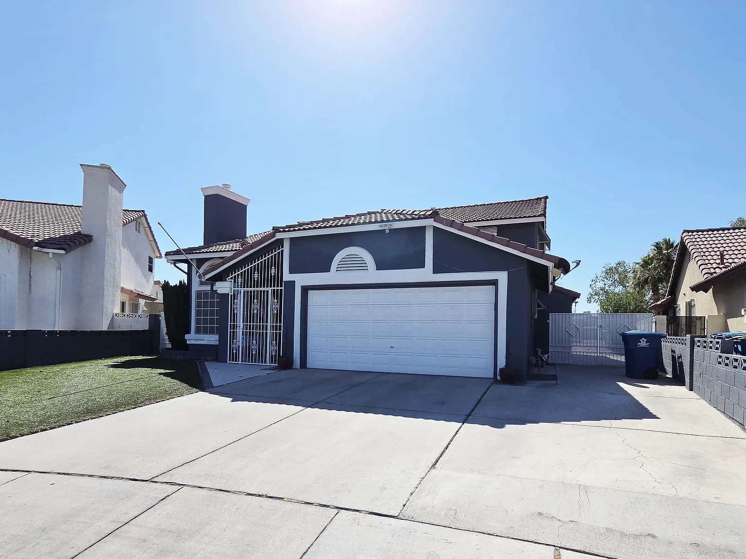 4 bed, 1980 sqft, $2,495 — Photo 3