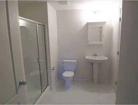 614 Pond St — Photo 3