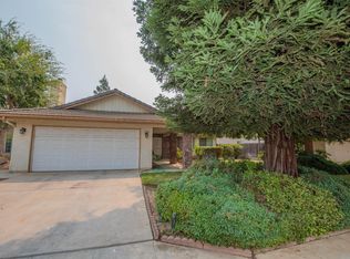 9264 N Whitney Ave, Fresno, CA 93720