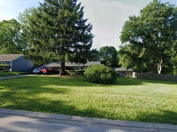 5401 W 77th St, Prairie Village, KS 66208