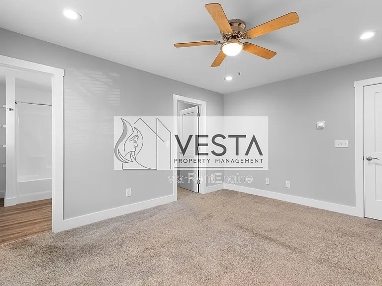 12 Riddle Rd — Photo 10