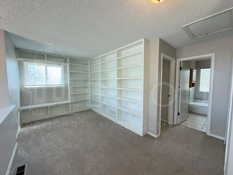 963 Bayfield Way — Photo 15