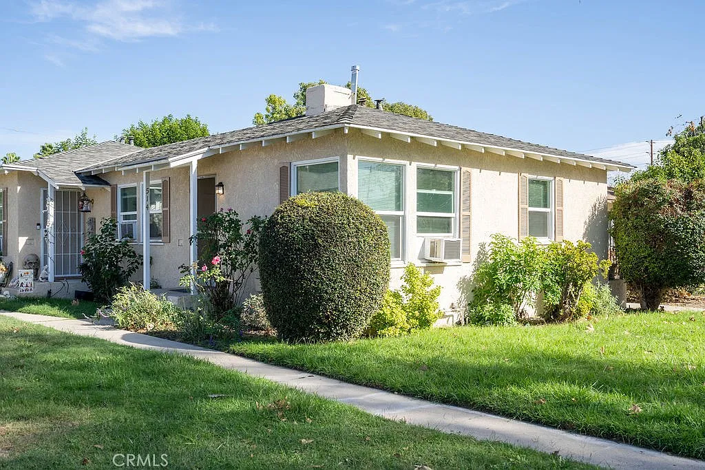2 bed, 799 sqft, $2,600 — Photo 2