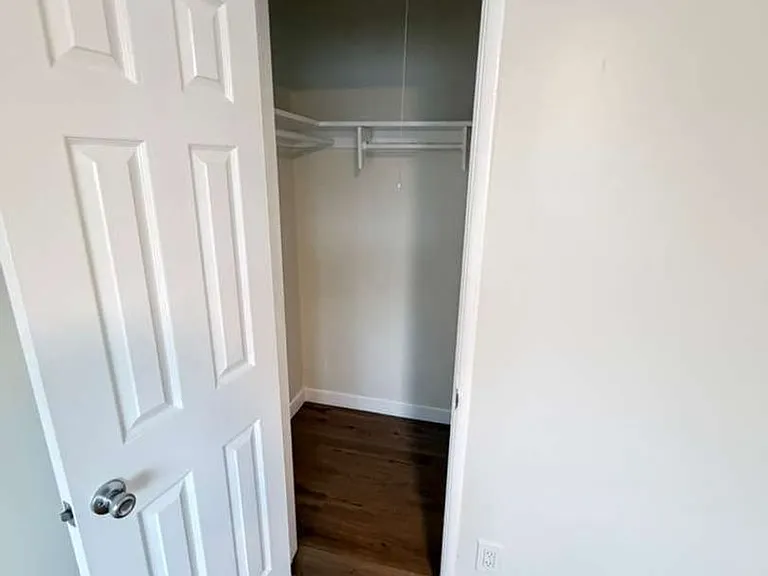 13238 Vanowen St — Photo 15