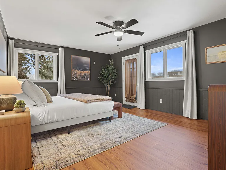 600 Woodview Dr — Photo 50