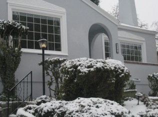 4345 NE Davis St, Portland, OR 97213