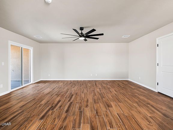4th image of 4715 W Burro Dr