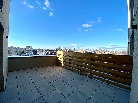 3rd image of 409 Eastern Pkwy APT 907