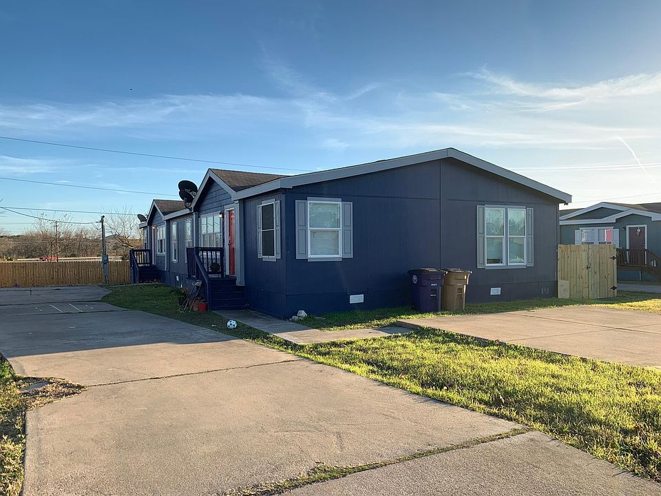 1st image of 8405 Riverstone Dr #B