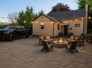 2 Mill St, Beverly, MA 01915