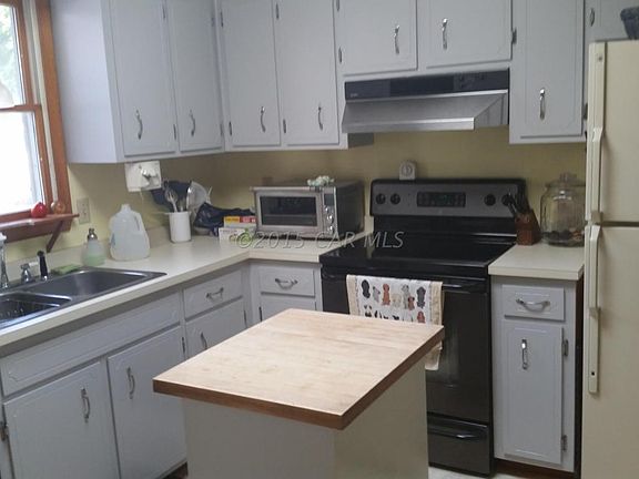 4th image of 6411 Knoll Hill Dr