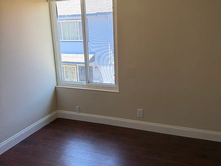 421 Don Seville Ct — Photo 1