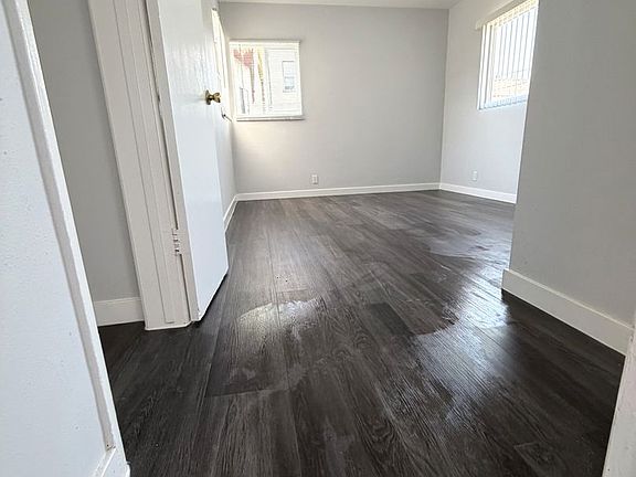 2nd image of 2520 Folsom St #2522-01