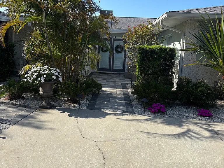 103 Palm Blvd — Photo 11