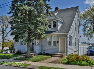 396 Terrace Ave, Hasbrouck Heights, NJ 07604