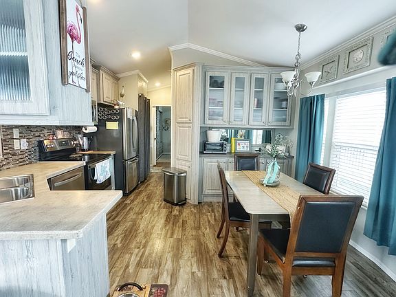 4th image of 1957 Allison Ave #190