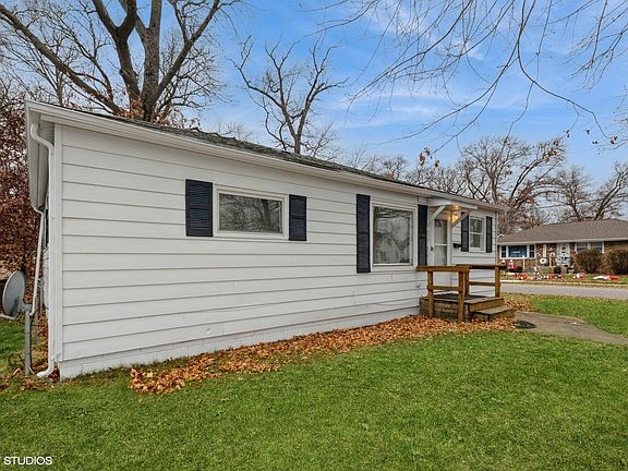 2nd image of 500 S Liberty Pl