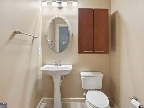 5th image of 265 18th St NW Unit 2341