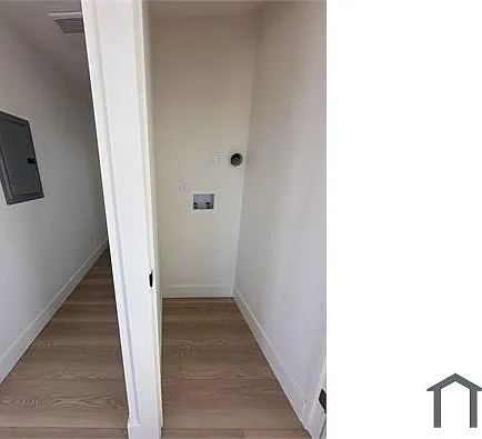 3 bed, 950 sqft, $3,495 — Photo 3