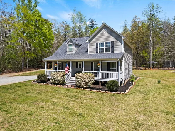 760 Table Rock Rd, Cleveland, SC 29635