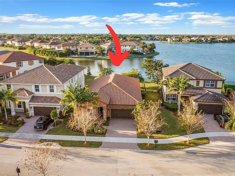 1st image of 8661 Lakeside Bend