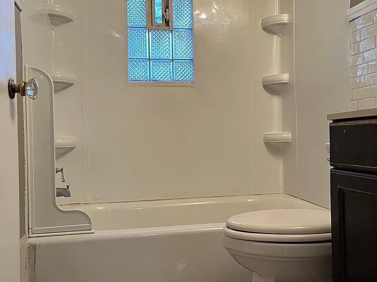 1615 Parkline Dr — Photo 7
