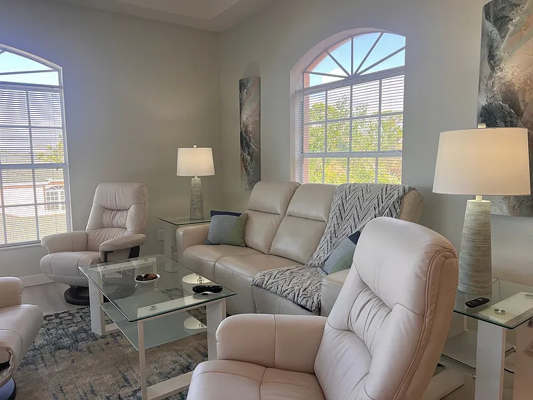 1316 Gondola Park Dr — Photo 3