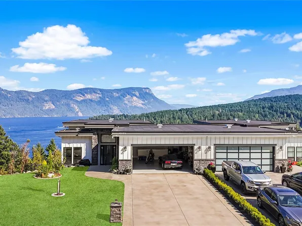 6469 Marine Cres, North Cowichan, BC V9L 5Y3