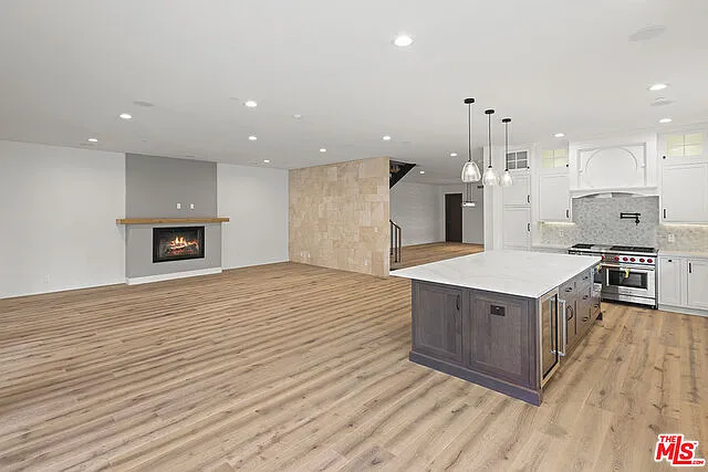 3373 Coldwater Canyon Ave — Photo 13