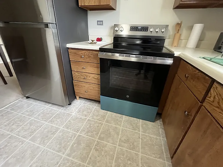 Brand New Electric Stove Oven Range