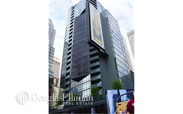 Rented by Douglas Elliman | media 26