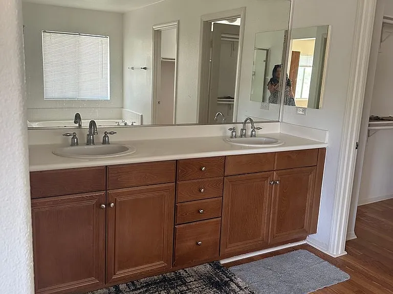 655 Suncup Cir — Photo 8