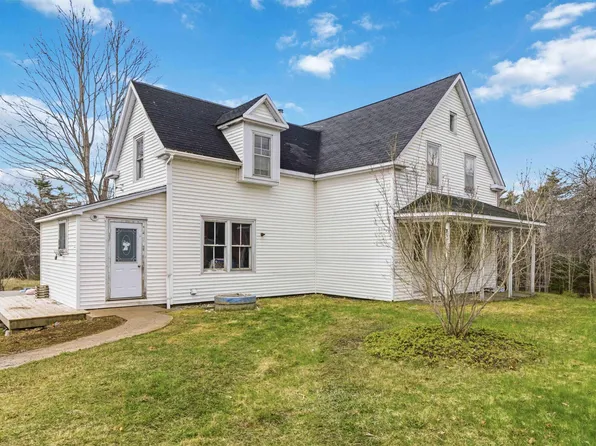 2459 Highway 325, Oakhill, NS B4V 0E7