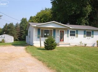 12117 E Richfield Rd, Davison, MI 48423