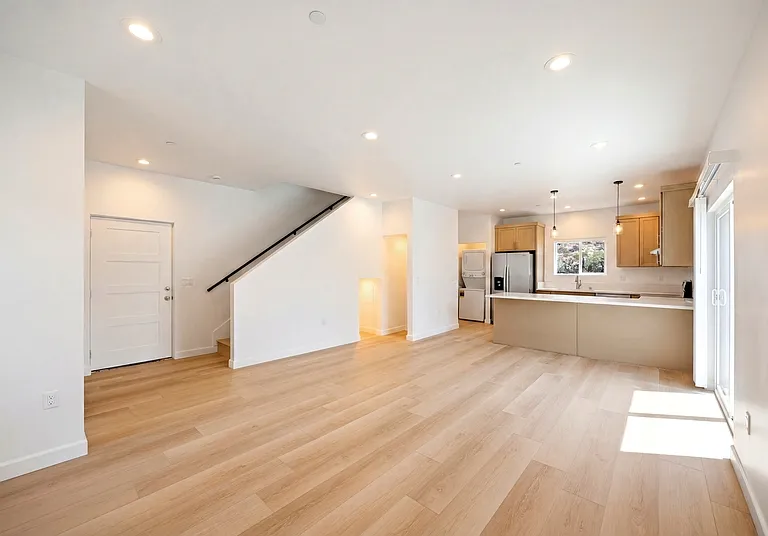 9092 Los Coches Rd — Photo 8