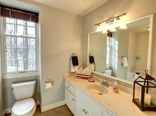 2400 Braemar Ct, Midlothian, VA 23113