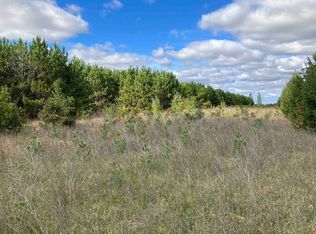 N Beach St, Plainfield, WI 54966