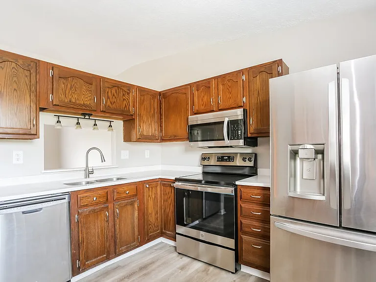 3524 En Joie Dr — Photo 6