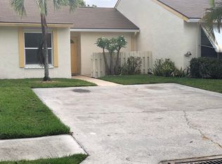 213 Palmetto Ct, Jupiter, FL 33458