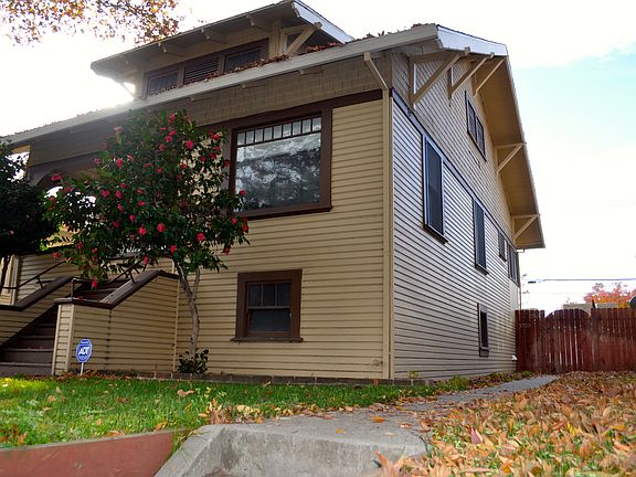4th image of 1722 X St